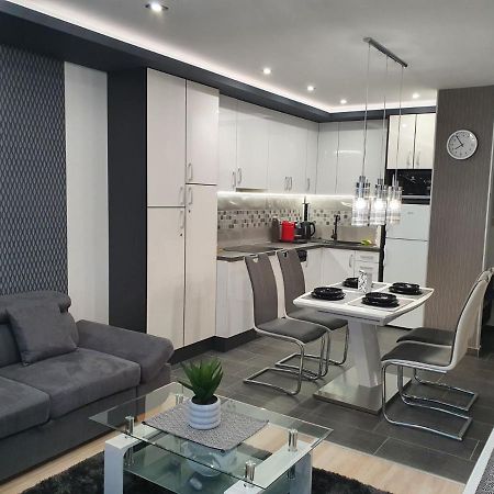Devai-Lux Apartman Sárvár المظهر الخارجي الصورة