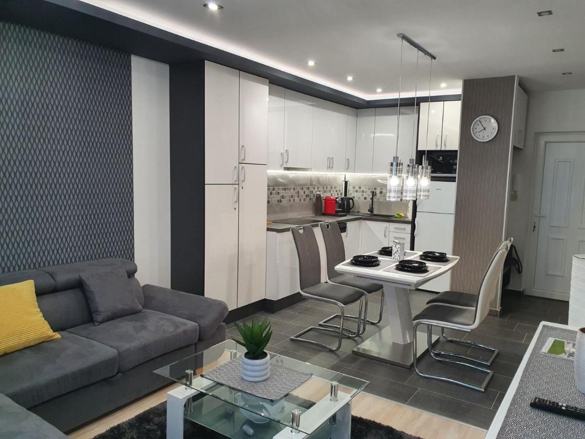 Devai-Lux Apartman Sárvár المظهر الخارجي الصورة