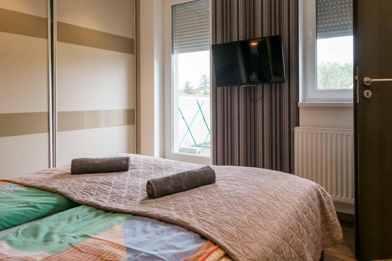 Devai-Lux Apartman Sárvár المظهر الخارجي الصورة